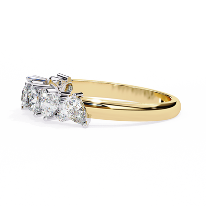 Pear and Round Diamond Band
Yellow Glod