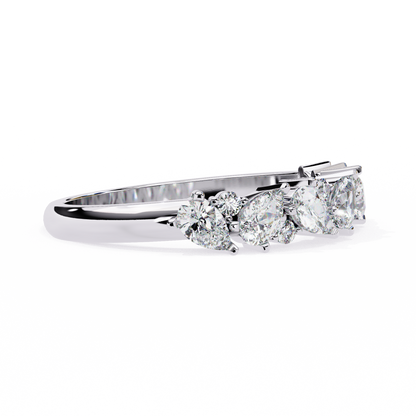 Pear and Round Diamond Band
White Glod